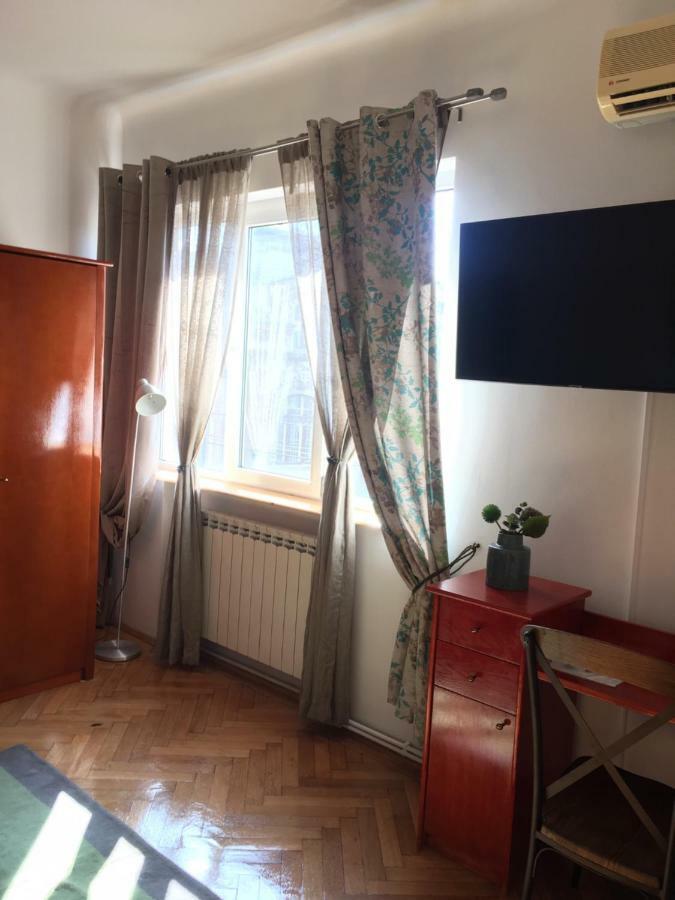 Vintage Apartment Bukarest Kültér fotó